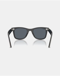 Ray-Ban - Wayfarer