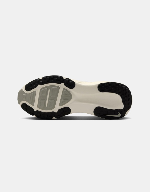 Nike - Nike Vomero 18 - Men's
