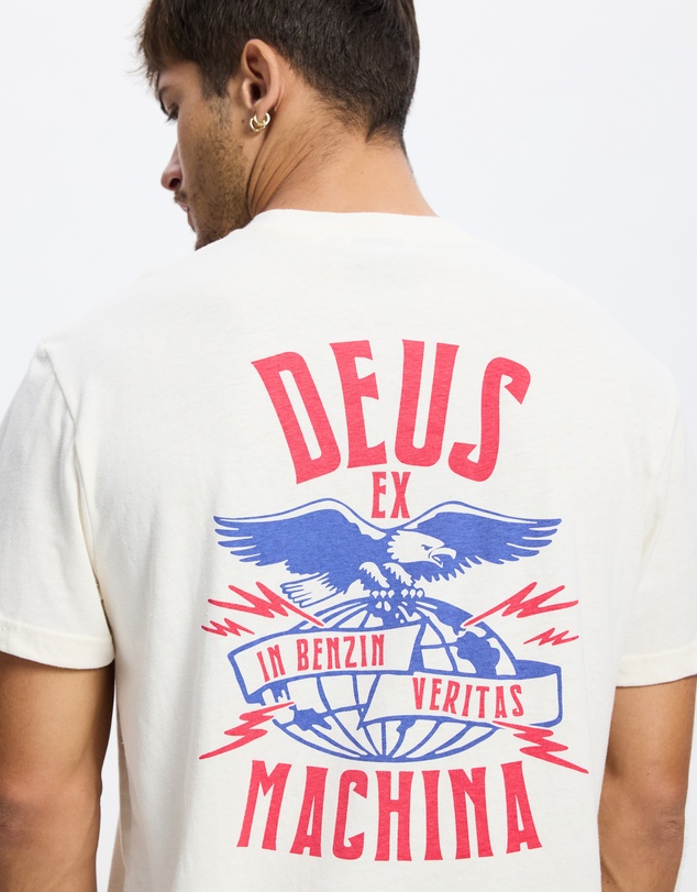 Deus Ex Machina - Claw-Some Whizz Tee