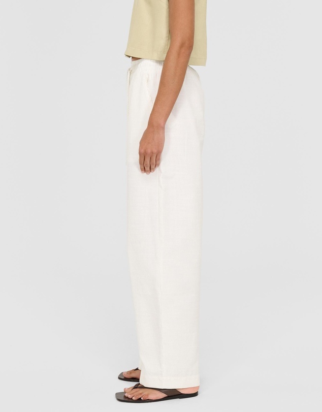 Staple the Label - Savina Barrell Leg Pants