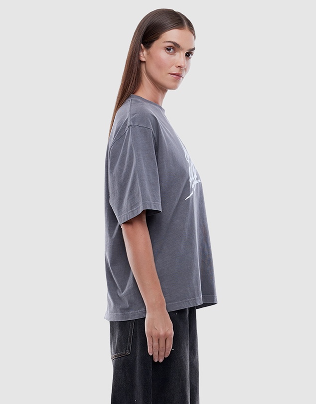 ENA PELLY - EP Signature Tee