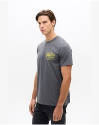 Superdry - Vintage Logo Chest Tee