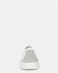 Vionic - Kimmie Perf Slip-On Casual Sneaker - White