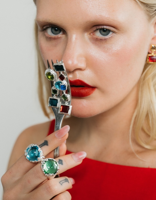Sunday Stephens - Emerald Dumbo Ring