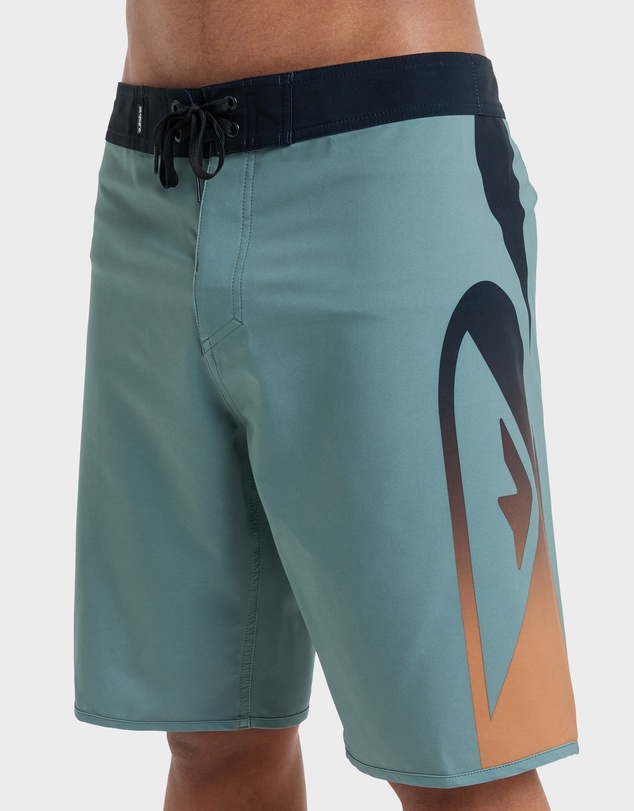 Quiksilver - Mens Surfsilk Holmes 20