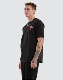 Kiss Chacey - Villain Box Fit Scoop Tee