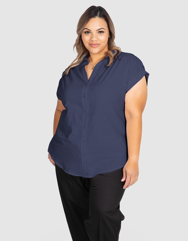Love Your Wardrobe - Nikki Ruched Extended Sleeve Shirt