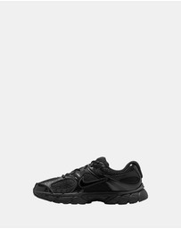 Nike - V5 RNR Black Grade School