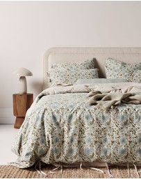 Aura Home - Oasis Quilt Cover