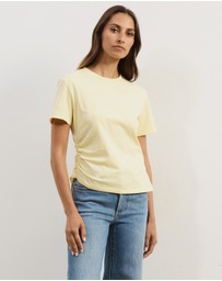 Atmos&Here - Emi Asymmetric Hem T-Shirt