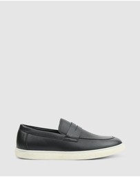 yd. - Ryder Slip On Shoe