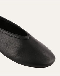Jo Mercer - Salem Casual Flats