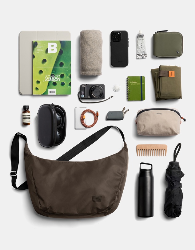 Bellroy - Laneway Crescent Bag 12L