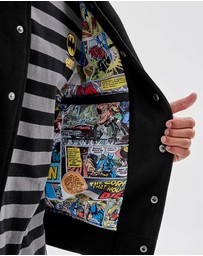 GUESS Originals - GUESS Originals x Batman Black Letterman Jacket