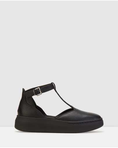 Rollie - City T-Bar Sneaker