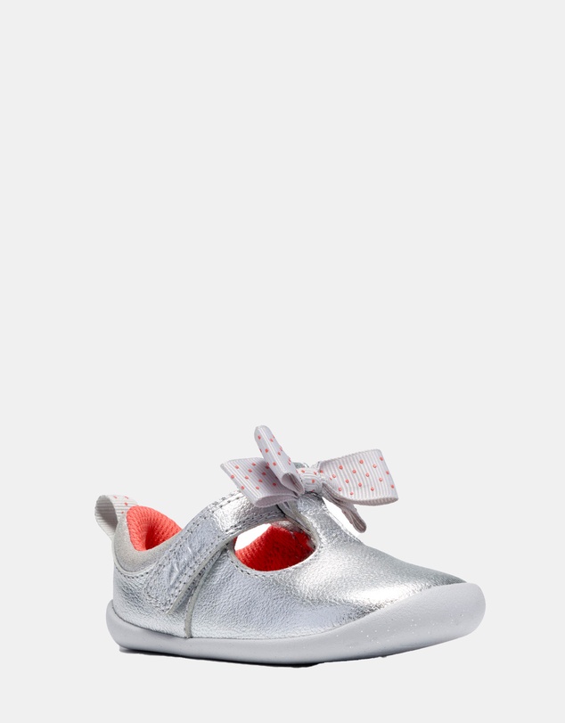 Clarks - Roamer Trim (T) Silver