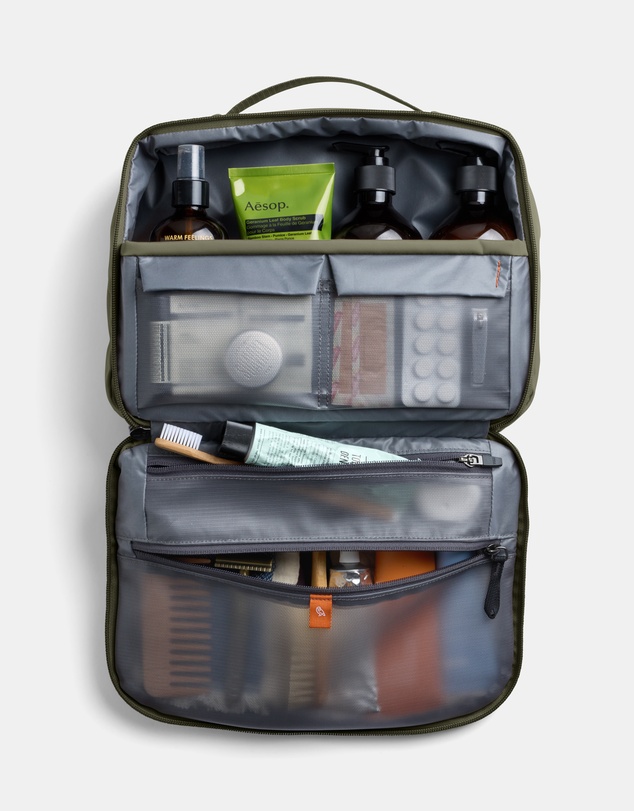 Bellroy - Hanging Toiletry Kit Plus