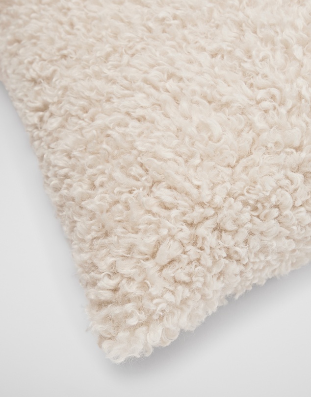 Country Road - Ruby Polyester 55x55 Cushion