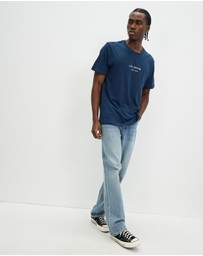 Lee - Classic Embroidery Tee
