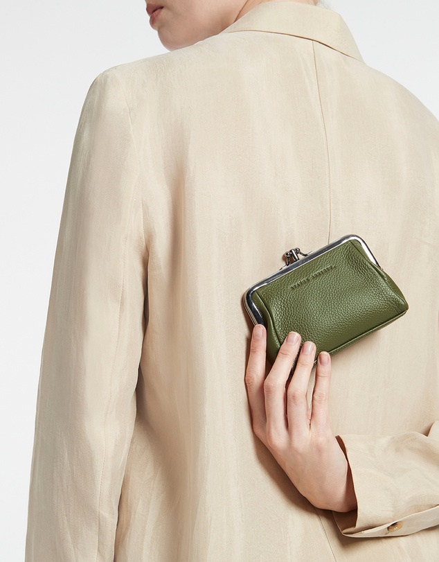 Status Anxiety - Volatile Purse
