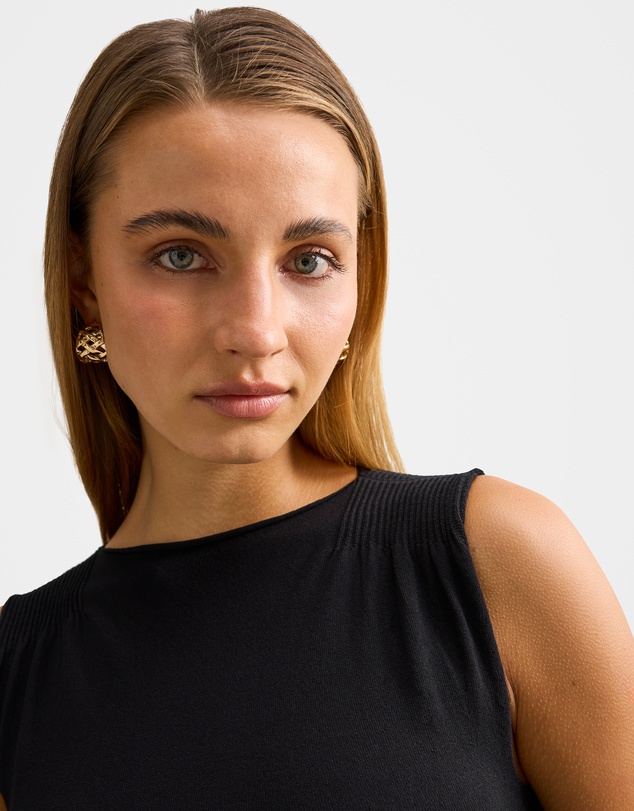 Forever New - Karlie Ribbed Detail Knitted Top