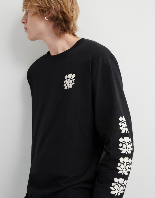 Kowtow - Signature Tee