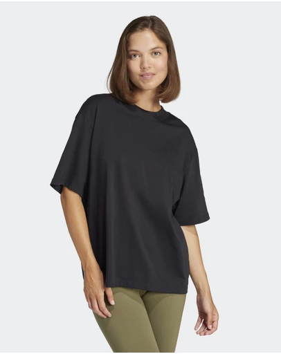 adidas Sportswear - Essentials Contemporary Logo Boyfriend Tee Womens