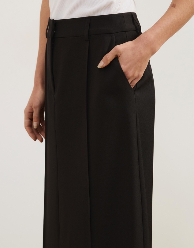 Atmos&Here - Lois Tailored Panelling Maxi Skirt
