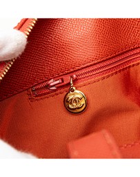 Pre-Loved by Azura Reborn - Pre-Loved chanel Leather Tote Handbag