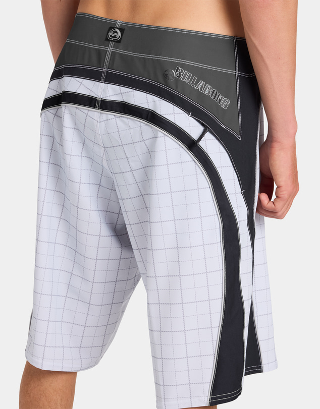 Billabong - Mens Spec 73 Roundhouse 23