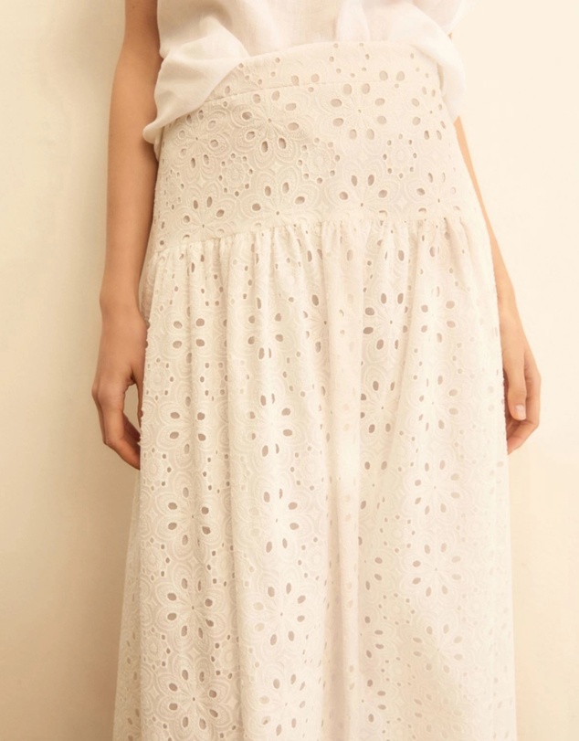 Emme - White Cotton Embroidered Midi Skirt