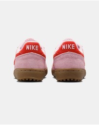 Nike - Field General - Women's