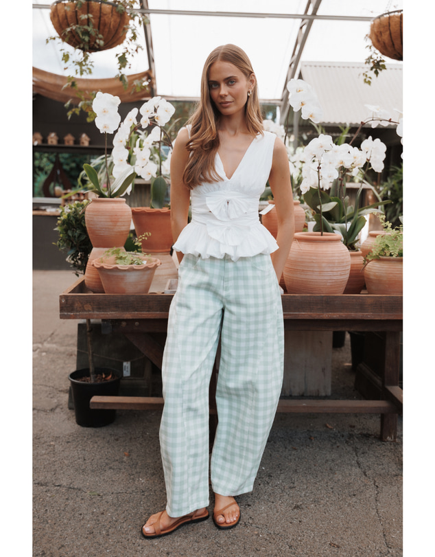 Petal & Pup - Tulsi Barrel Leg Jeans - Sage Plaid