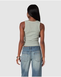 EDIKTED - Standard Ribbed Tank Top