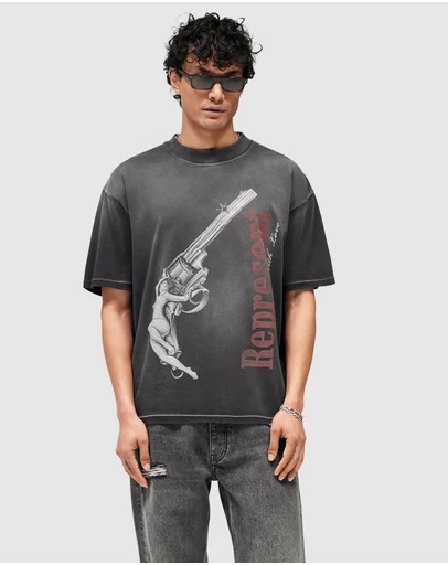 Represent - Loaded With Love T-Shirt