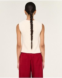 Staple the Label - Marla Fluffy Knit Tank