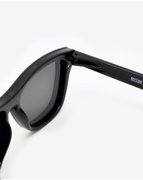 Hawkers Co - HAWKERS - Chrome ONE VENM HYBRID Sunglasses for Men and Women UV400