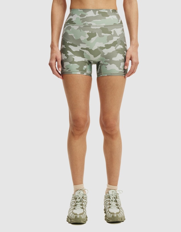 Cotton On Body Active - Ultra Soft Invisible Scrunch Shortie Shorts