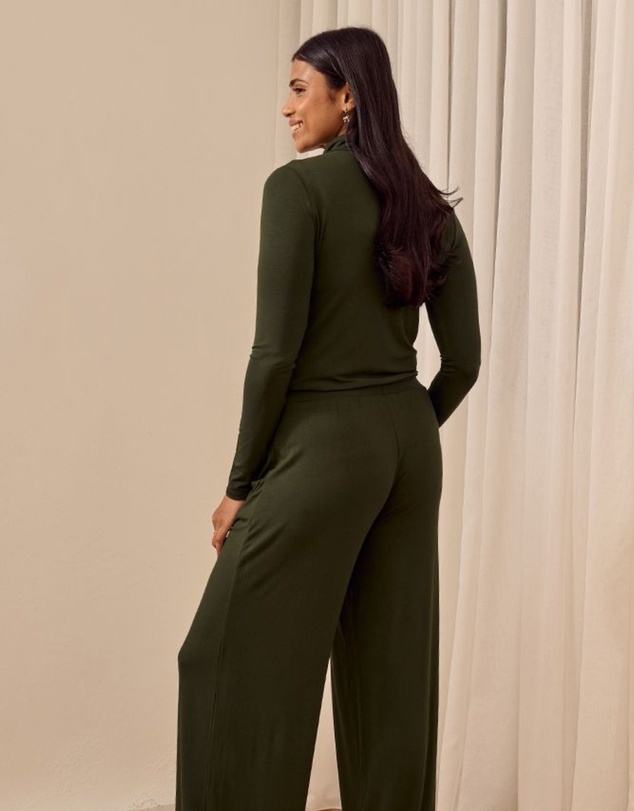 Bamboo Body - Bamboo Turtle Neck