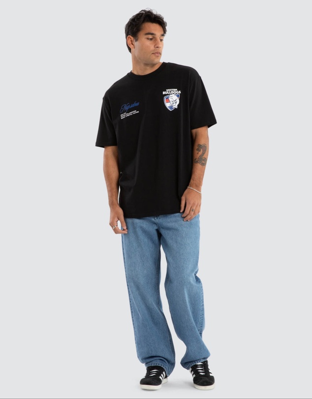 Nena & Pasadena - Bulldogs Season Tee