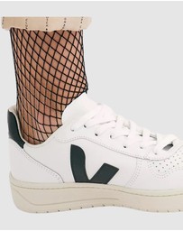 High Heel Jungle - Catch Em Fishnet Socks