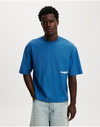 Cotton On - Cropped Fit Graphic T-Shirt