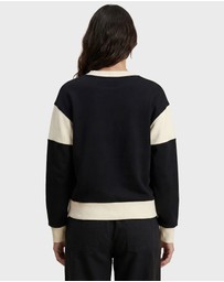 Academy Brand - Maggie Contrast V Sweat