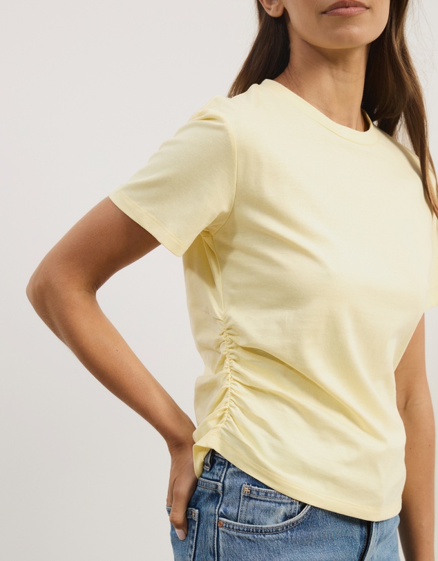 Atmos&Here - Emi Asymmetric Hem T-Shirt