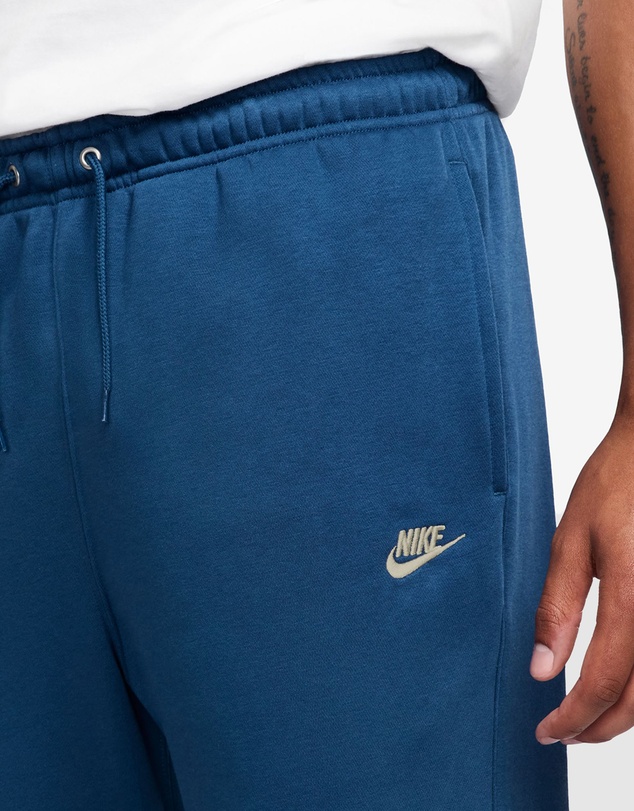Nike - Club Joggers