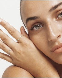 SAINT VALENTINE - Vera Wave Ring - Silver