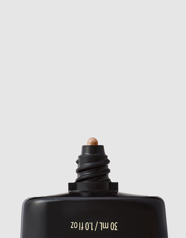 Napoleon Perdis - Advanced Mineral Makeup Look 3