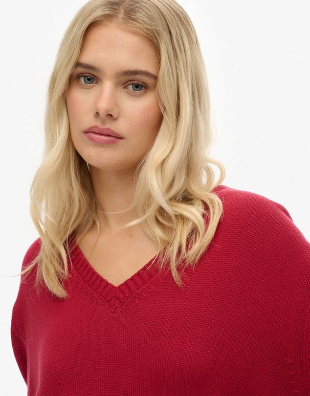 Superdry - Oversized V Neck Jumper