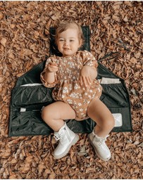 Ben & Ellie Baby - The Nappy Change Clutch