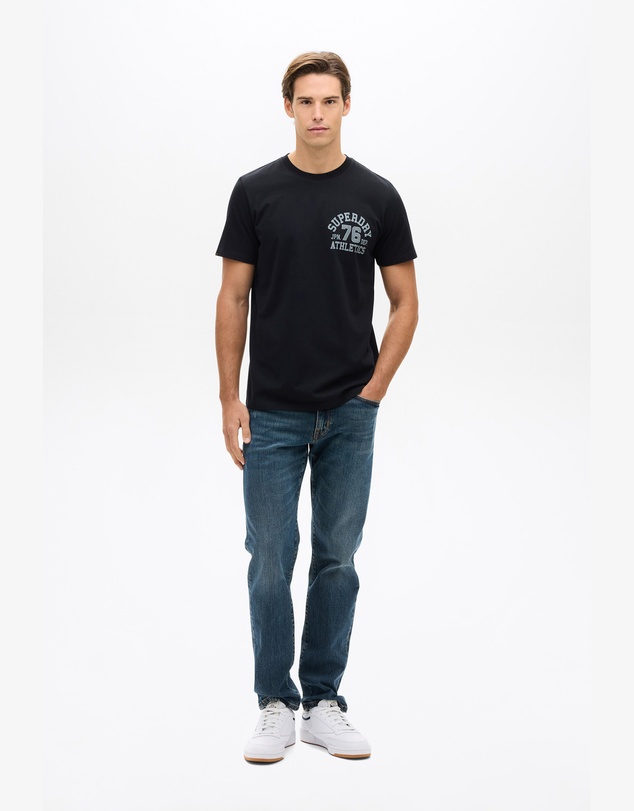 Superdry - Athletic Essential Chest Tee